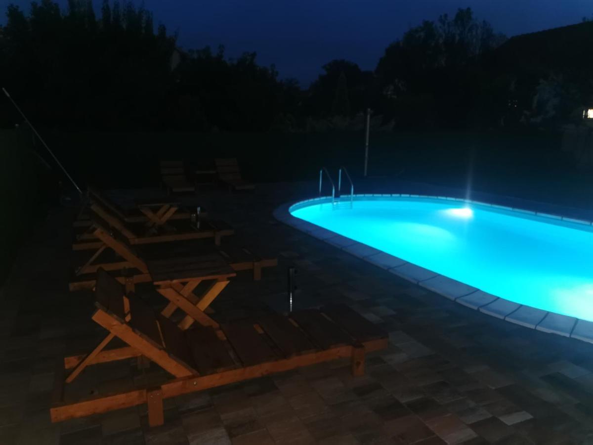 Big Borak Villa Veliki Borak Buitenkant foto